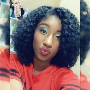 Meet your Posher, Chelsea